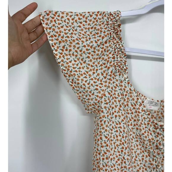 Sienna Sky Womens Floral Flowy Peasant Sleeve Blouse Shirt Top NEW Size XS - Picture 3 of 10